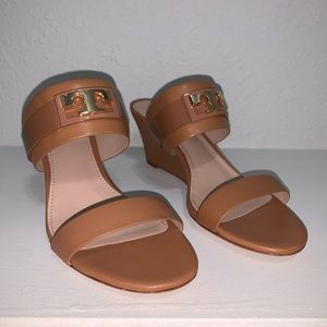 Tory Burch Gigi Wedge Sandal Tan